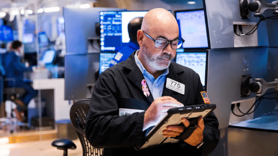 左滑押注，右滑取消——Betmoar让预测像Tinder约会